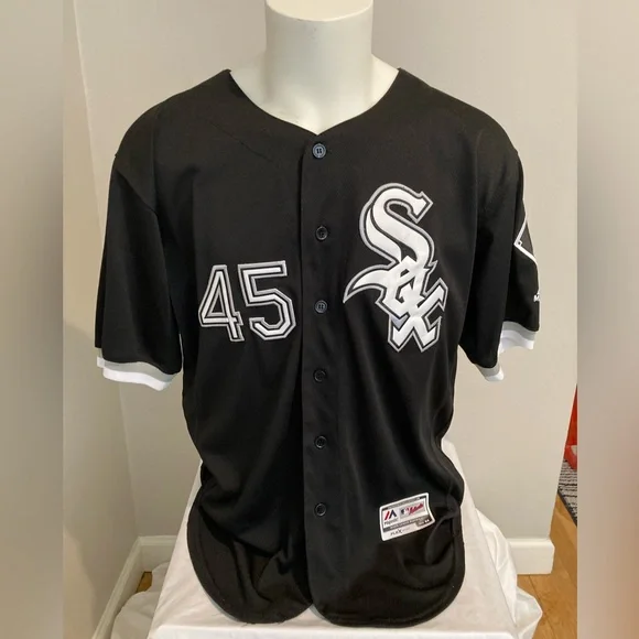 Micheal Jordan White Sox Jersey - Picture 2 of 4